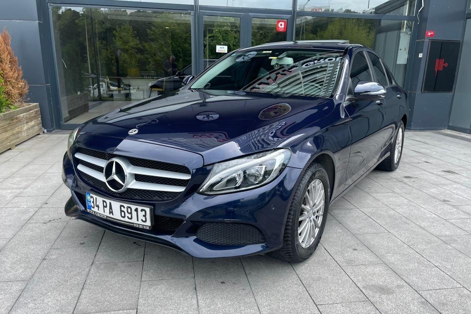 Mercedes C200