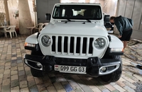 اجاره جیپ رنگلر کروک