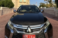 mitsubishi MONTERO