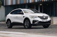 اجاره رنو آرکانا