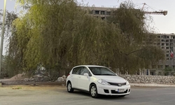 nissan tida
