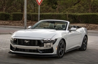 ford mustang قابلة للتحويل