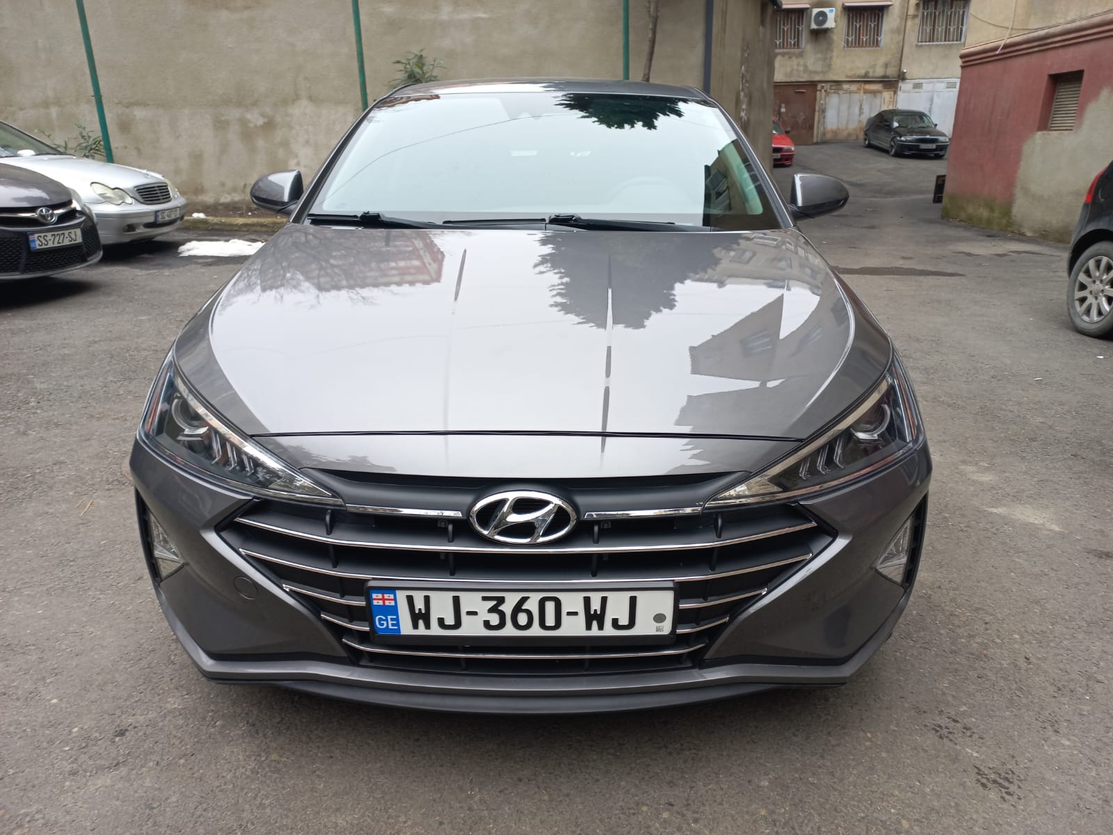 Hyundai Elantra