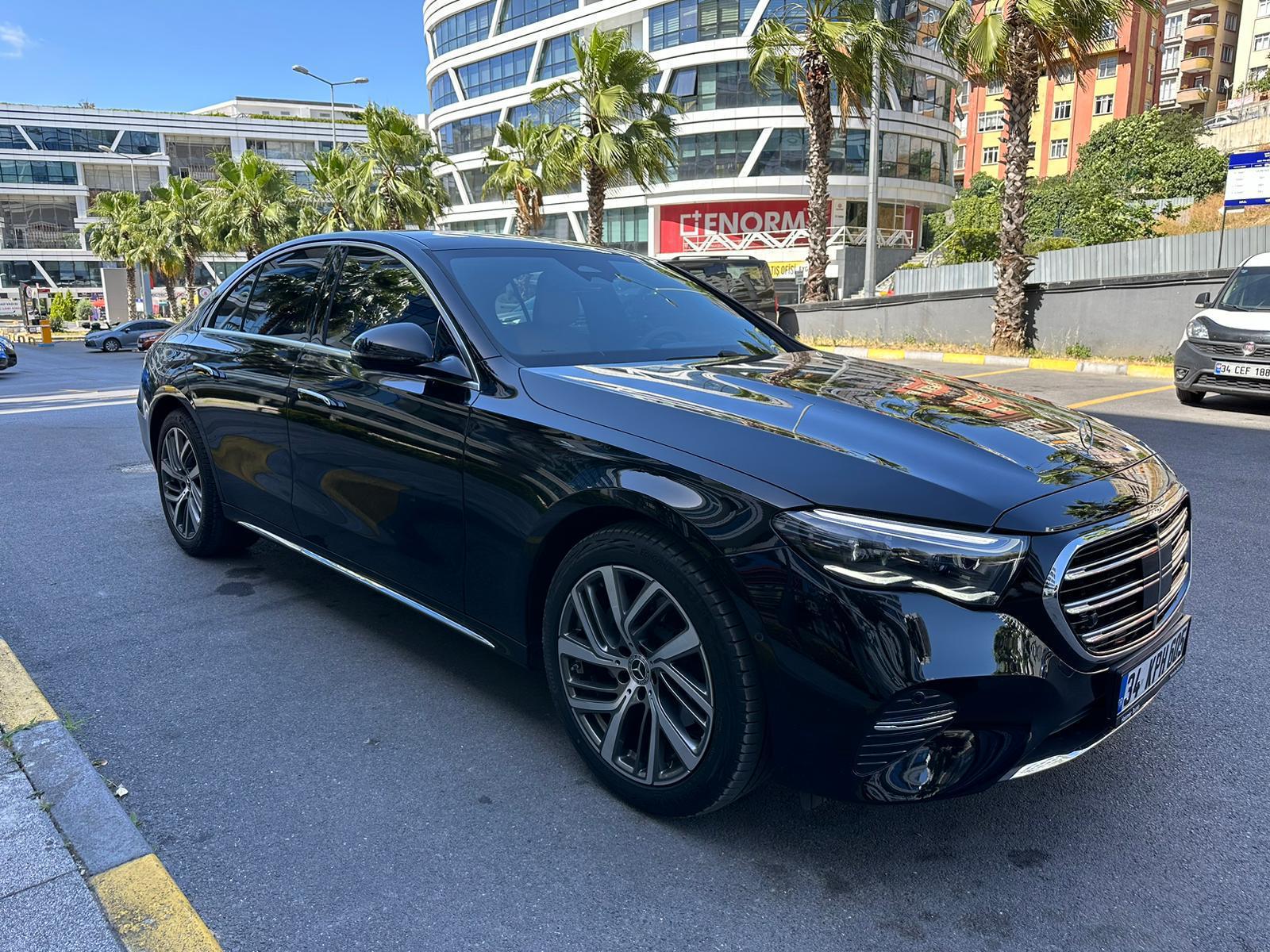 Mercedes E200