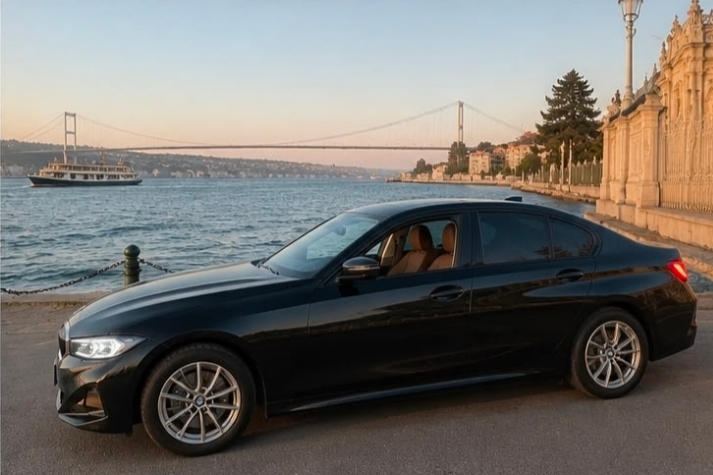 ب ام و 320i